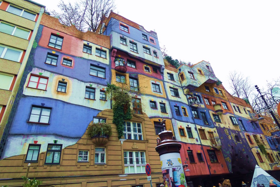 austria-vienna-travel-viajar-Hundertwasserhaus